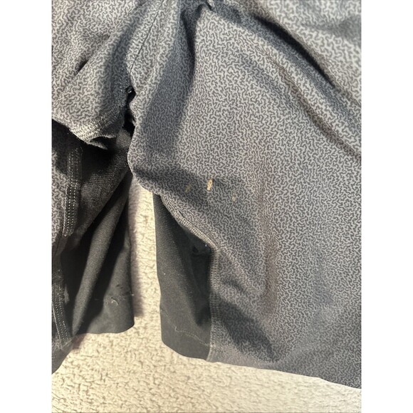 Lululemon Shorts Men’s Size 32" Waist Pace Breaker Black Gray Crackle - Picture 12 of 16